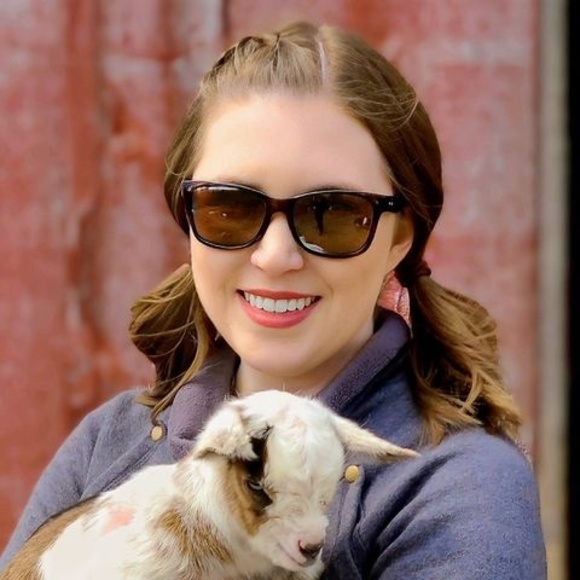 Meet your Posher, Jackie - Picture 1 of 1